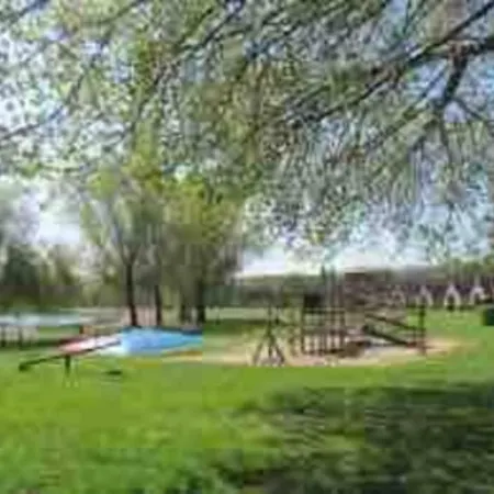 Holiday home The Green Hills / Private Outdoor Jacuzzi Ewijk