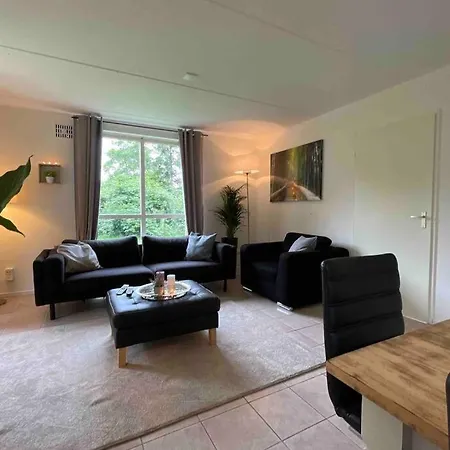 Holiday home The Green Hills / Private Outdoor Jacuzzi Ewijk